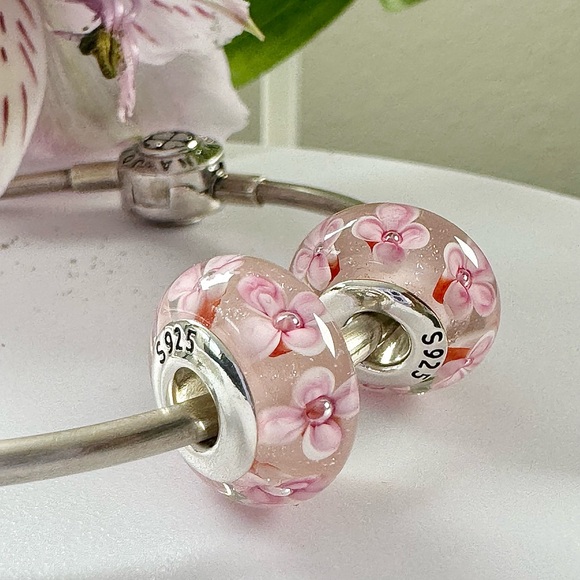 2 charms for Pandora pretty pink flower murano 925 sterling silver cores - Picture 2 of 5